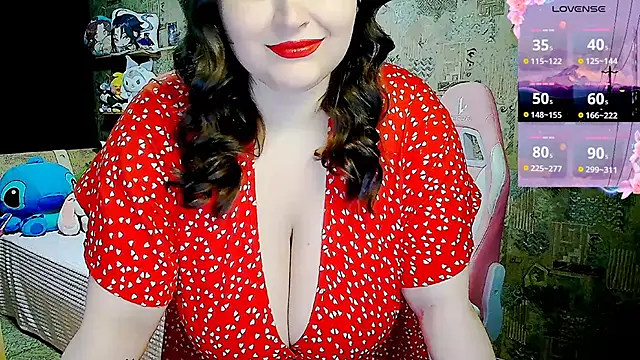 WhisperInTheDarkk online show from 10-17-25, 09:27