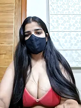 Snapshot of aaliya_bhattt chatting on 10-12-25, 06:15 aaliya bhattt online show from 10-12-25, 06:15