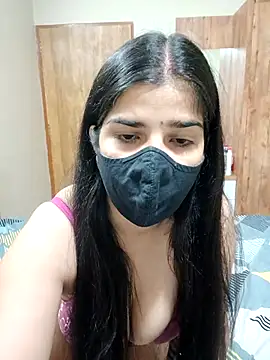 Snapshot of aaliya_bhattt chatting on 10-08-25, 03:30 aaliya bhattt online show from 10-08-25, 03:30