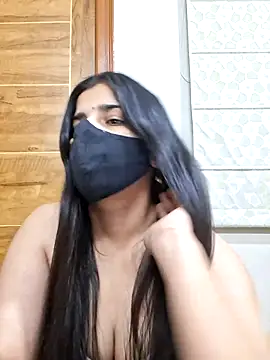 Snapshot of aaliya_bhattt chatting on 10-29-25, 02:38 aaliya bhattt online show from 10-29-25, 02:38