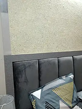 Snapshot of aaliya_bhattt chatting on 09-19-25, 07:23 aaliya bhattt online show from 09-19-25, 07:23