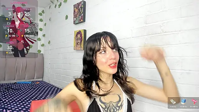 Snapshot of katt__black__ chatting on 05-13-26, 08:27 katt black online show from 05-13-26, 08:27