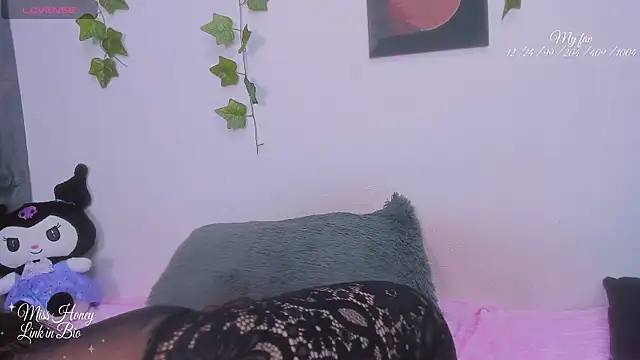 Mxss Honey online show from 04-16-26, 01:50