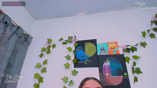 Mxss Honey online show from 12-19-25, 09:22