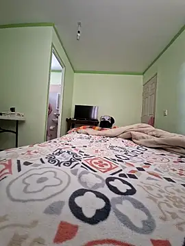 Piter1022 online show from 03-29-26, 07:04