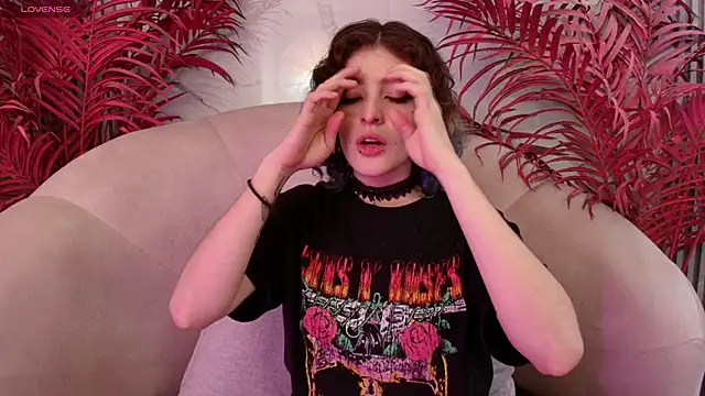 EvaHalsey online show from 01-14-26, 08:34