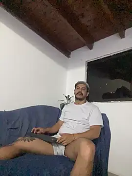 Snapshot of AndresSmith__ chatting on 02-27-26, 09:09 AndresSmith online show from 02-27-26, 09:09