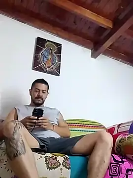 AndresSmith   online show from 02-14-25, 12:25