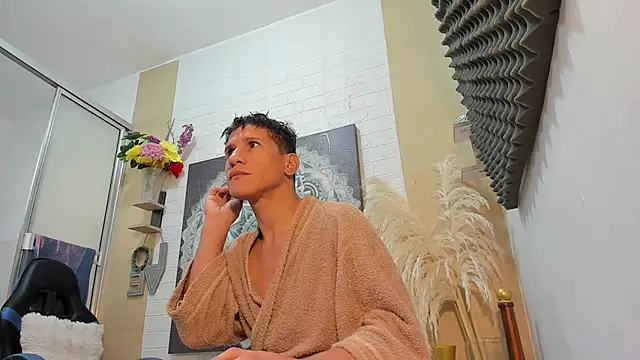 Snapshot of nakedfoam1 chatting on 02-01-26, 02:37 nakedfoam1 online show from 02-01-26, 02:37