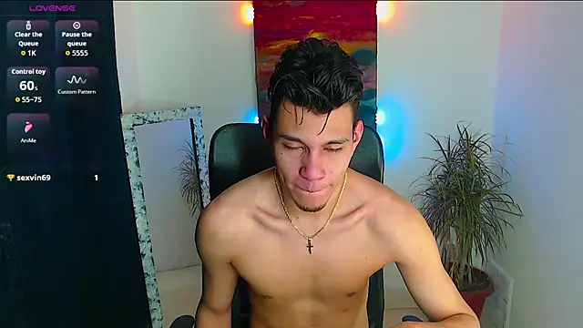 Snapshot of dirtyboy_23 chatting on 12-14-25, 07:03 dirtyboy 23 online show from 12-14-25, 07:03