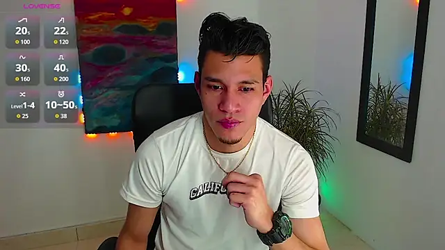 Snapshot of dirtyboy_23 chatting on 01-11-26, 06:20 dirtyboy 23 online show from 01-11-26, 06:20