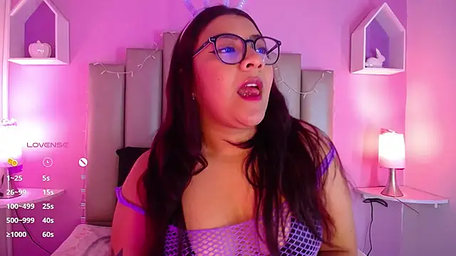 MeghanBurn online show from 03-21-25, 01:56