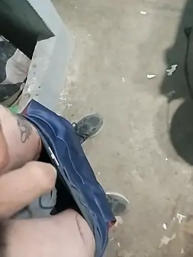 Snapshot of nahuelaspirineta chatting on 10-08-25, 03:08 nahuelaspirineta online show from 10-08-25, 03:08