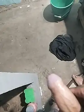 Snapshot of nahuelaspirineta chatting on 10-30-25, 04:44 nahuelaspirineta online show from 10-30-25, 04:44