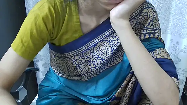 Snapshot of Srabontii chatting on 06-27-26, 05:19 Srabontii online show from 06-27-26, 05:19