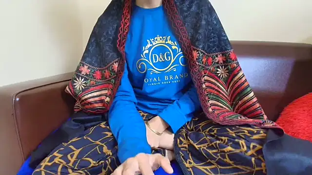 Srabontii online show from 11-28-25, 08:42