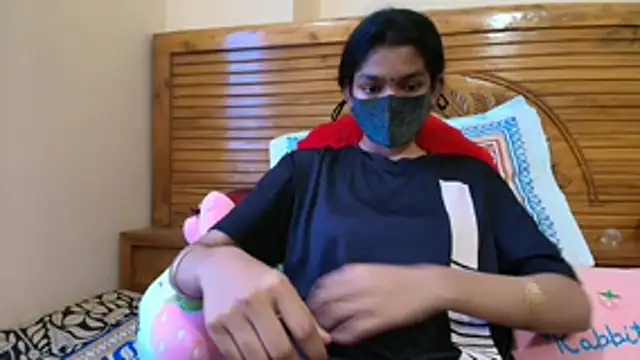 Srabontii online show from 10-31-25, 09:28