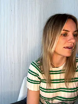 Milla  one online show from 04-22-26, 09:16