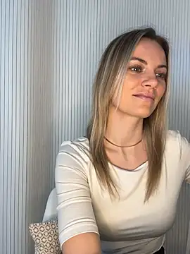 Milla  one online show from 03-26-26, 08:34