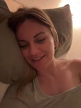 Snapshot of Milla__one chatting on 03-14-25, 05:24 Milla one online show from 03-14-25, 05:24