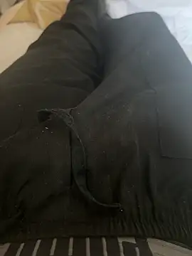 Snapshot of Napoletano17 chatting on 12-20-25, 02:09 Napoletano17 online show from 12-20-25, 02:09