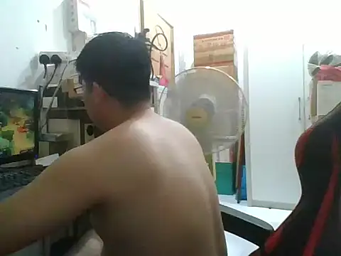 Snapshot of shyboymasturbation chatting on 01-22-25, 03:51 shyboymasturbation online show from 01-22-25, 03:51