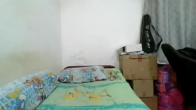 Snapshot of shyboymasturbation chatting on 09-26-25, 04:25 shyboymasturbation online show from 09-26-25, 04:25