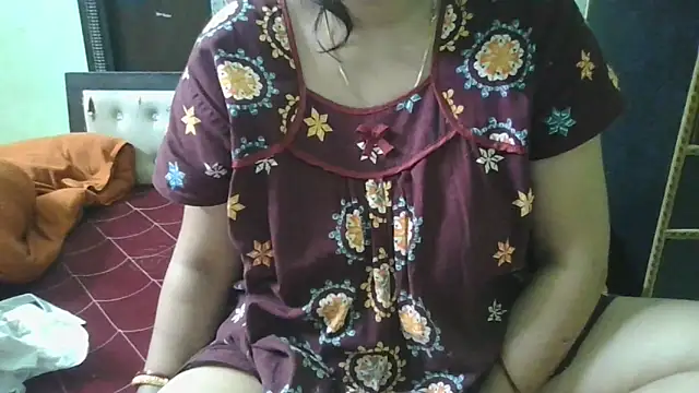 couplesuni online show from 10-04-25, 09:22