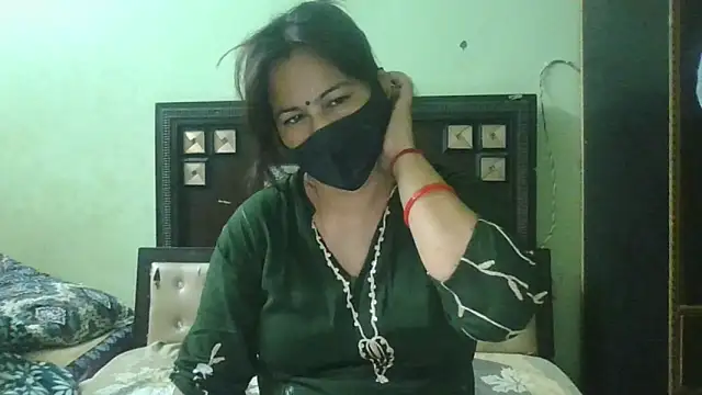 couplesuni online show from 05-03-26, 11:58