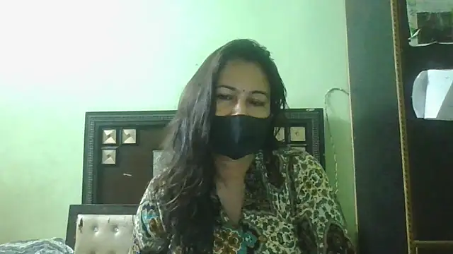 couplesuni online show from 05-06-26, 03:10