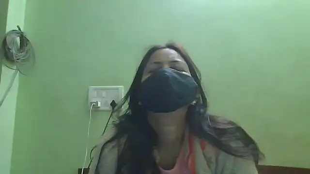 couplesuni online show from 02-05-26, 03:46