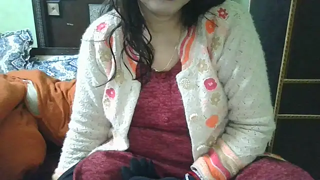 couplesuni online show from 12-17-25, 04:28