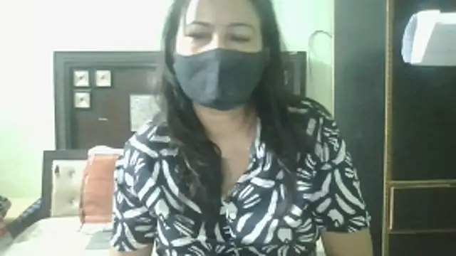 couplesuni online show from 04-30-26, 04:08