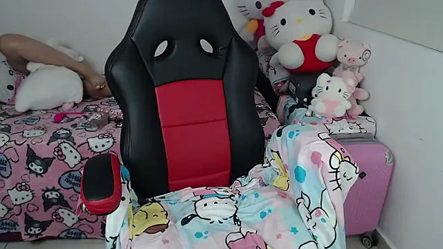kayla k18 online show from 05-27-26, 01:57