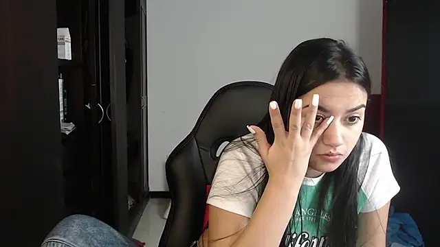 kayla k18 online show from 02-16-25, 10:00