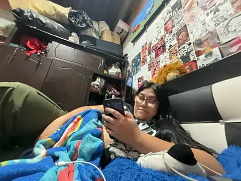 Snapshot of dafne19_ chatting on 06-05-26, 03:55 dafne19 online show from 06-05-26, 03:55