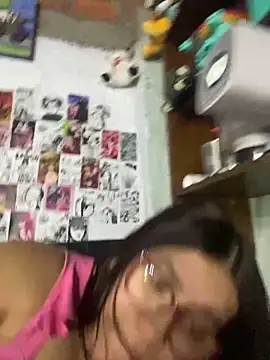 dafne19  online show from 12-15-25, 04:51