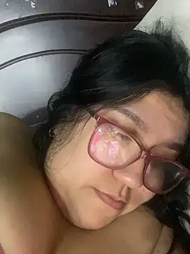 dafne19  online show from 11-14-25, 04:38