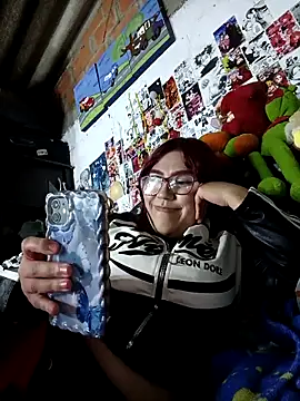 dafne19  online show from 10-17-25, 05:44