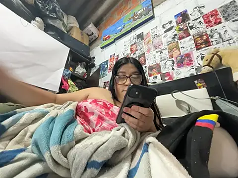 Snapshot of dafne19_ chatting on 07-03-26, 04:30 dafne19 online show from 07-03-26, 04:30
