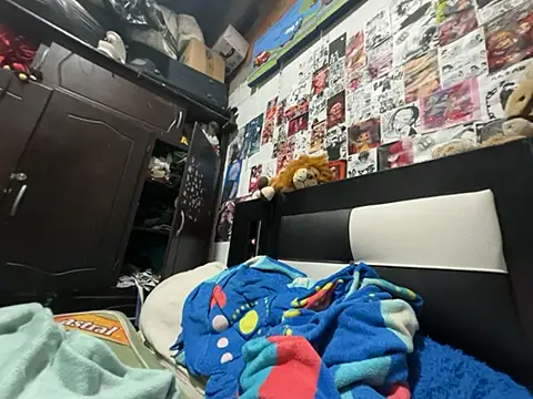 Snapshot of dafne19_ chatting on 06-07-26, 05:01 dafne19 online show from 06-07-26, 05:01