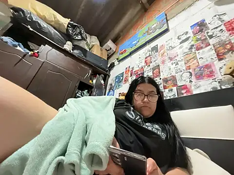 dafne19  online show from 04-06-26, 01:23