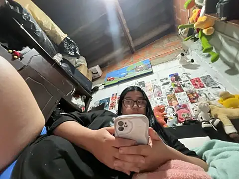 dafne19  online show from 03-20-26, 04:35