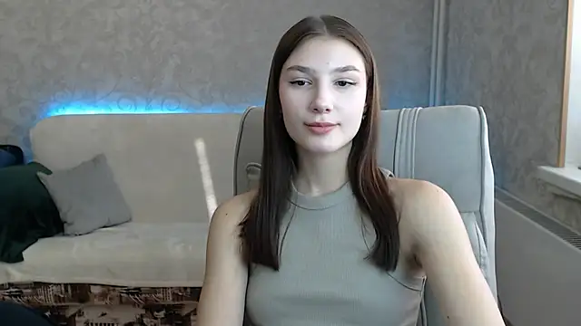 Snapshot of AnaHoney chatting on 02-21-25, 06:40 AnaHoney online show from 02-21-25, 06:40