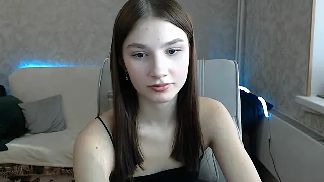 Snapshot of AnaHoney chatting on 03-13-25, 08:26 AnaHoney online show from 03-13-25, 08:26