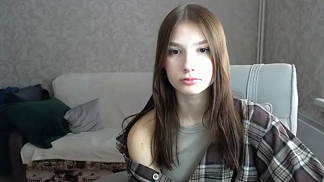 Snapshot of AnaHoney chatting on 03-10-25, 06:27 AnaHoney online show from 03-10-25, 06:27