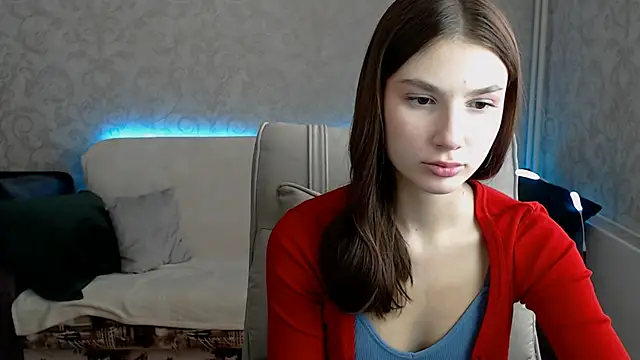 Snapshot of AnaHoney chatting on 02-25-25, 06:36 AnaHoney online show from 02-25-25, 06:36