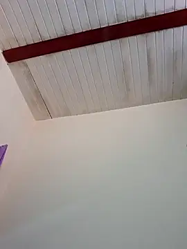 Zaralu  online show from 10-19-25, 06:54