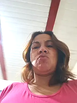 Zaralu  online show from 09-24-25, 03:40