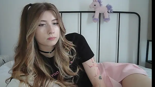 ErikaShyy online show from 07-02-26, 10:10